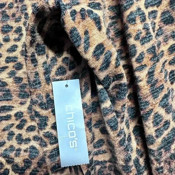 Chico's Leopard Print Women's Top Blouse - Picture 4 of 7